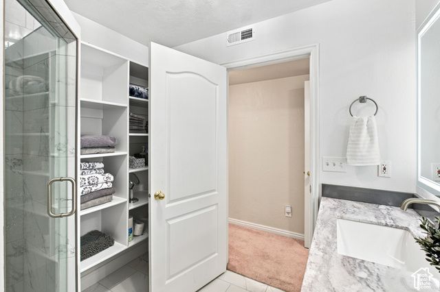 985 N MAIN, Orem, UT 84057