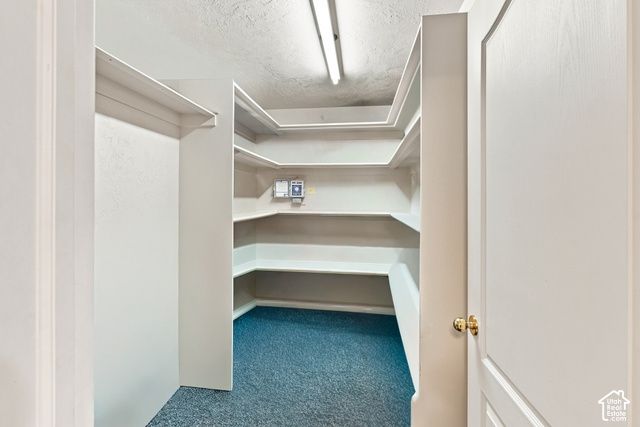 985 N MAIN, Orem, UT 84057