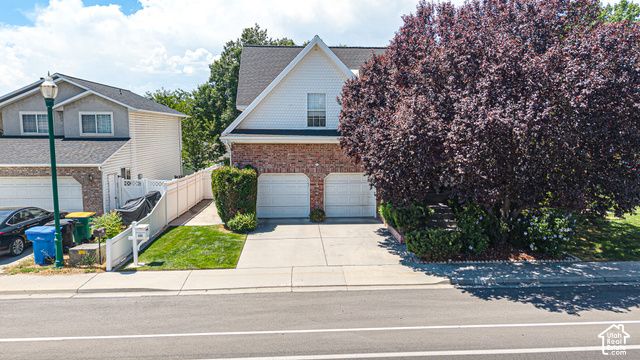 985 N MAIN, Orem, UT 84057
