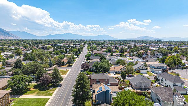 985 N MAIN, Orem, UT 84057