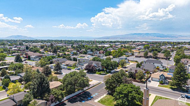 985 N MAIN, Orem, UT 84057