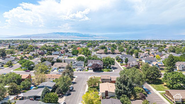 985 N MAIN, Orem, UT 84057