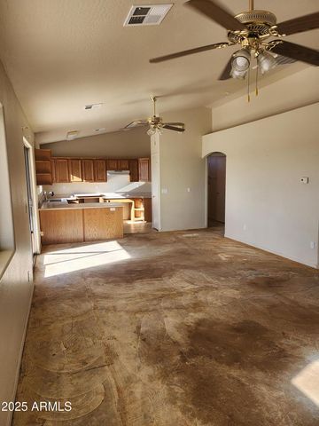 25451 W KORTSEN Road, Casa Grande, AZ 85193