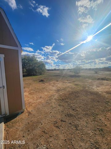 25451 W KORTSEN Road, Casa Grande, AZ 85193