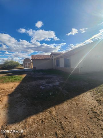 25451 W KORTSEN Road, Casa Grande, AZ 85193