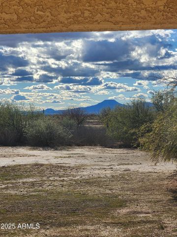 25451 W KORTSEN Road, Casa Grande, AZ 85193