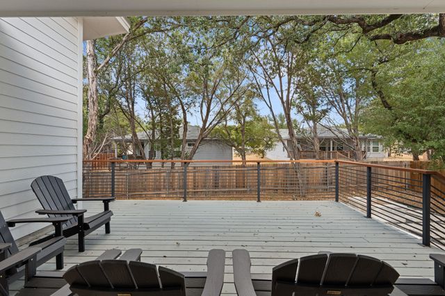 1917 Owens LN, Lago Vista, TX 78645