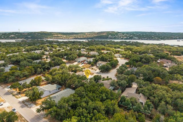1917 Owens LN, Lago Vista, TX 78645