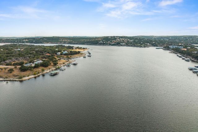 1917 Owens LN, Lago Vista, TX 78645