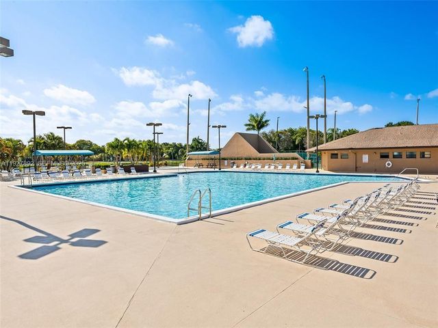 3760 NW 20th Street, Coconut Creek, FL 33066