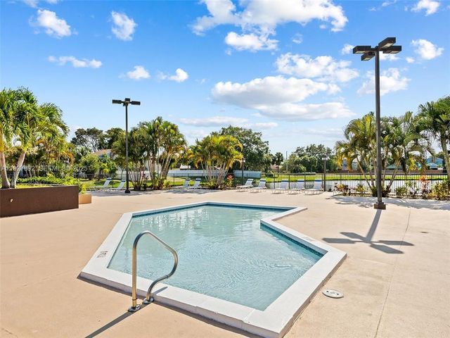 3760 NW 20th Street, Coconut Creek, FL 33066