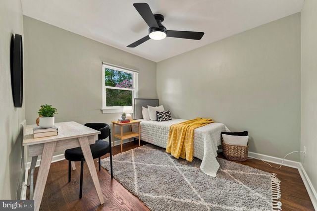 8 E MASONIC VIEW AVE, Alexandria, VA 22301