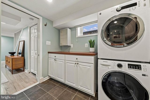 8 E MASONIC VIEW AVE, Alexandria, VA 22301