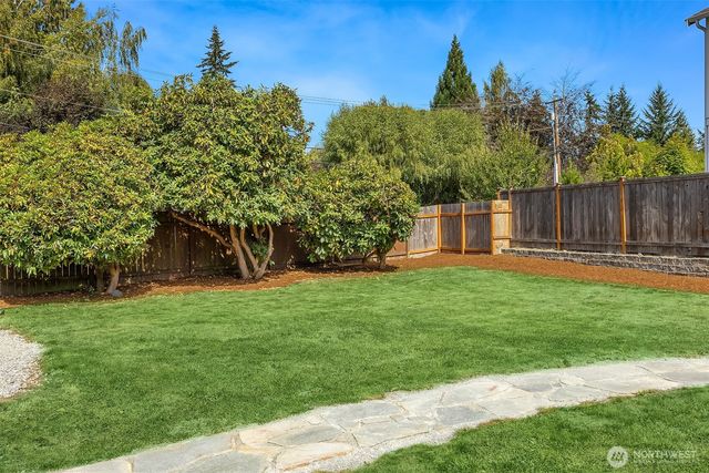 1008 Logan Road, Lynnwood, WA 98036