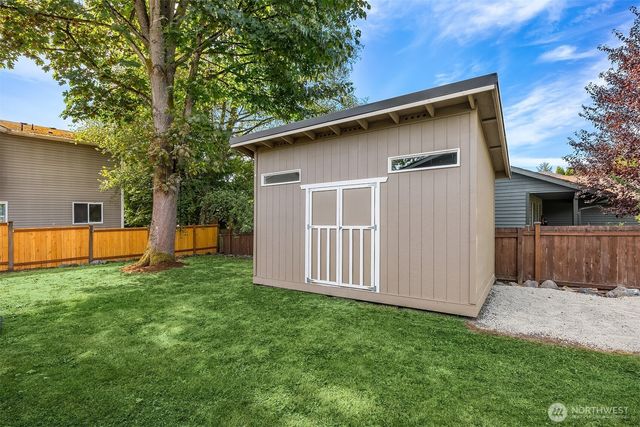 1008 Logan Road, Lynnwood, WA 98036
