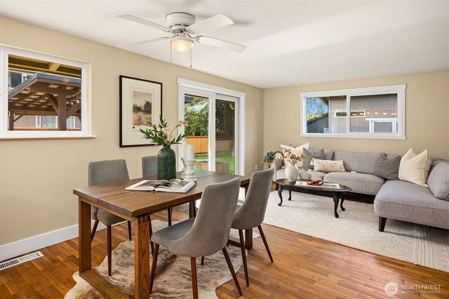 1008 Logan Road, Lynnwood, WA 98036