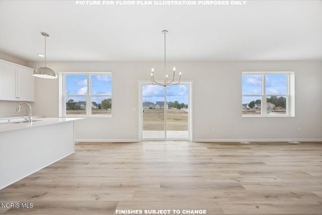 130 Valley Hall Drive, Perrysburg, OH 43551