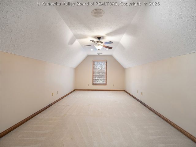 62 Muirfield Drive, Hurricane, WV 25526