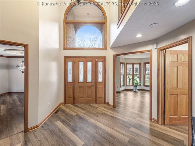 62 Muirfield Drive, Hurricane, WV 25526