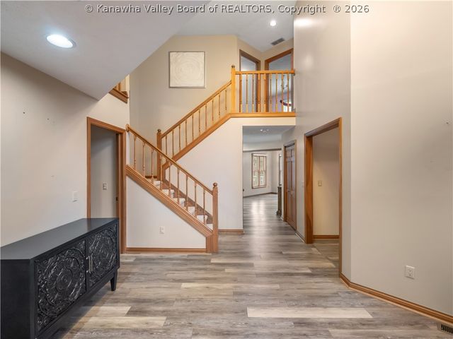 62 Muirfield Drive, Hurricane, WV 25526