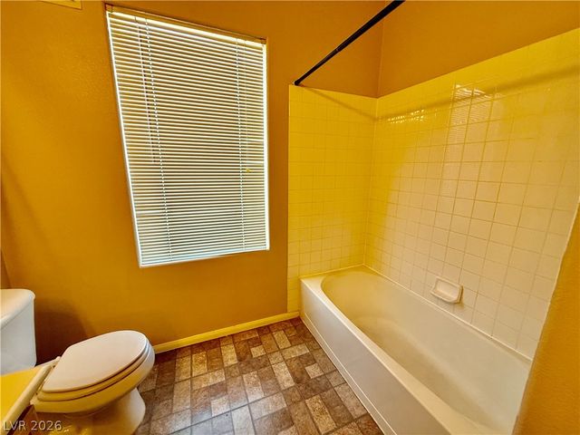 3361 Indian Shadow Street 201, Las Vegas, NV 89129