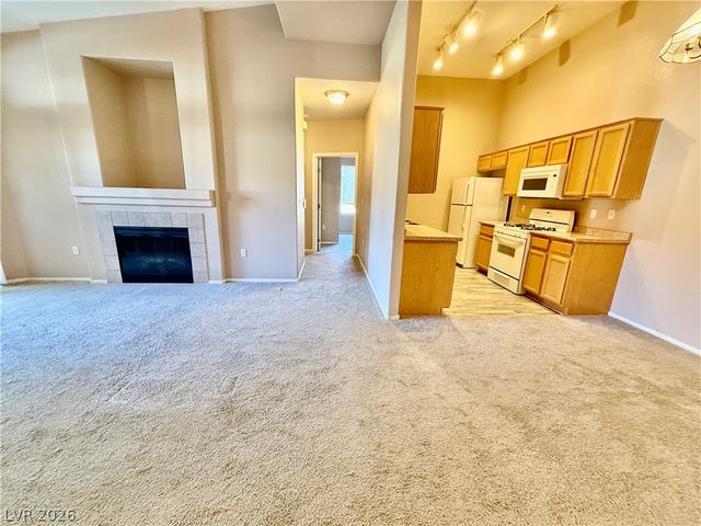 3361 Indian Shadow Street 201, Las Vegas, NV 89129