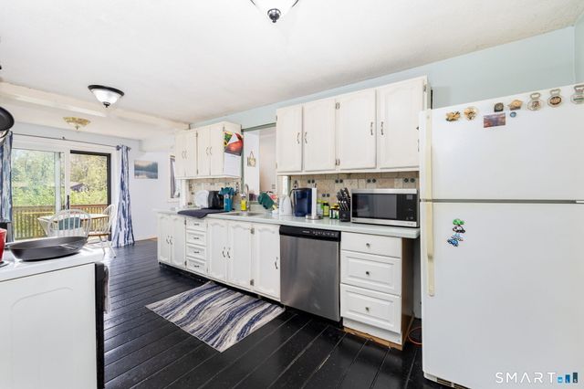 12 Grieb Trail, Wallingford, CT 06492