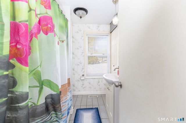 12 Grieb Trail, Wallingford, CT 06492
