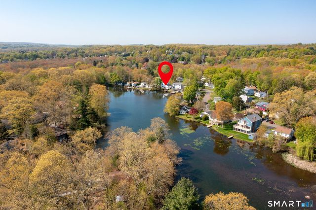 12 Grieb Trail, Wallingford, CT 06492