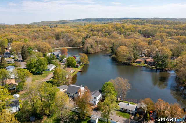 12 Grieb Trail, Wallingford, CT 06492