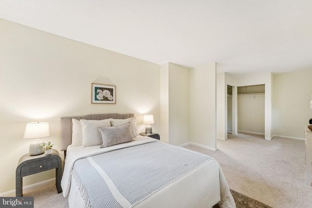 12802 VALLEYWOOD DR, Woodbridge, VA 22192