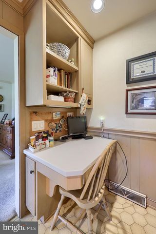 2188 KOLB DR, Lancaster, PA 17601