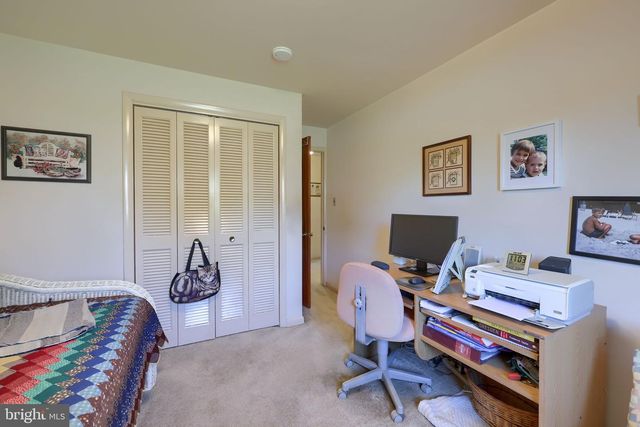 2188 KOLB DR, Lancaster, PA 17601
