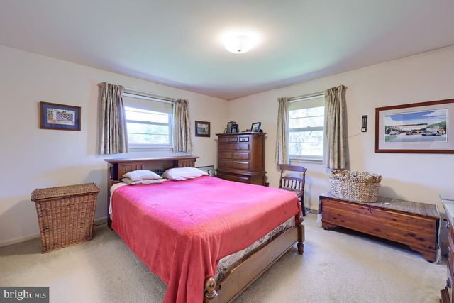 2188 KOLB DR, Lancaster, PA 17601