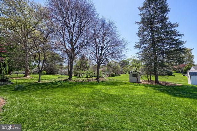 2188 KOLB DR, Lancaster, PA 17601