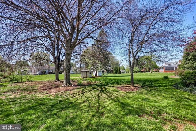 2188 KOLB DR, Lancaster, PA 17601