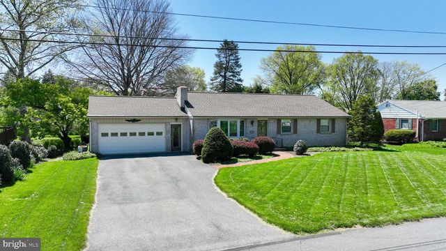 2188 KOLB DR, Lancaster, PA 17601
