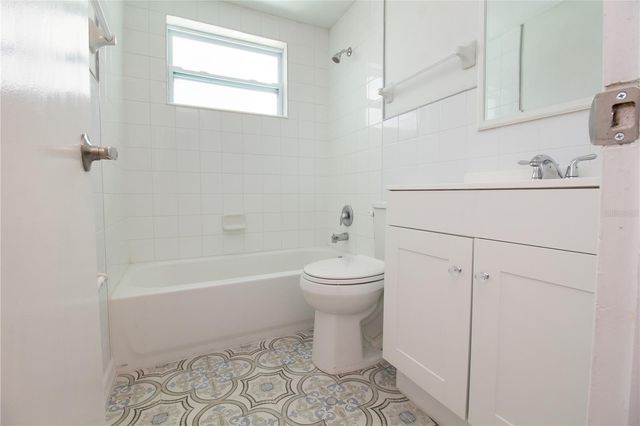 1408 JENNINGS DRIVE, Holiday, FL 34690