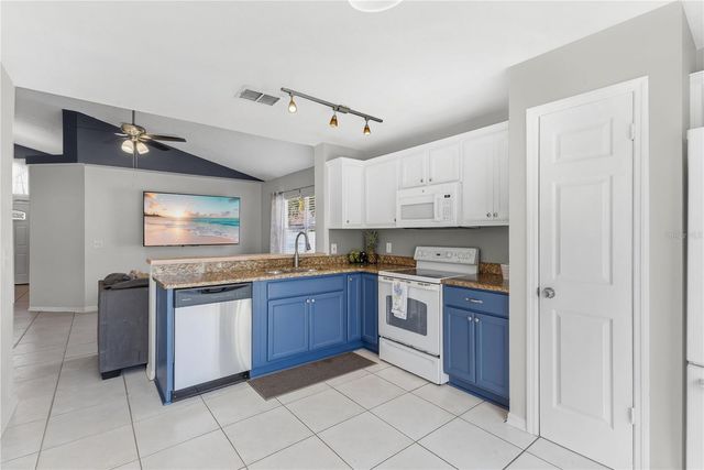 3331 CYPRESS POINT CIRCLE, St Cloud, FL 34772