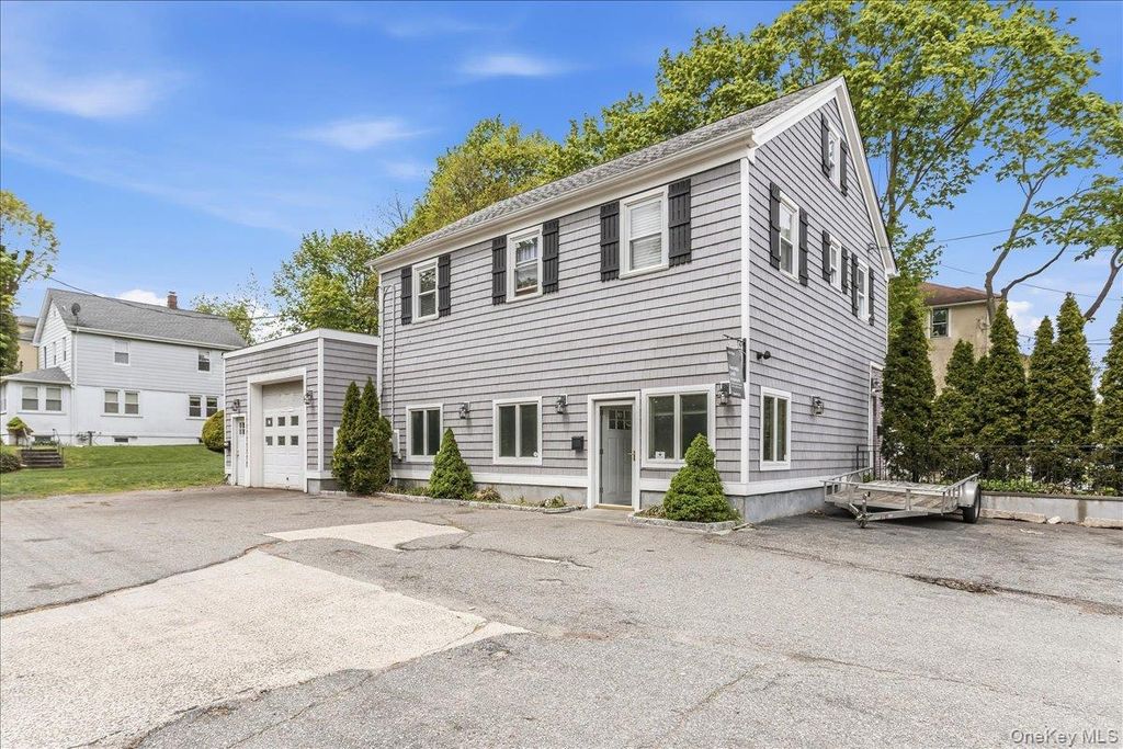 336 Forest Avenue, Locust Valley, NY 11560 — photo 3