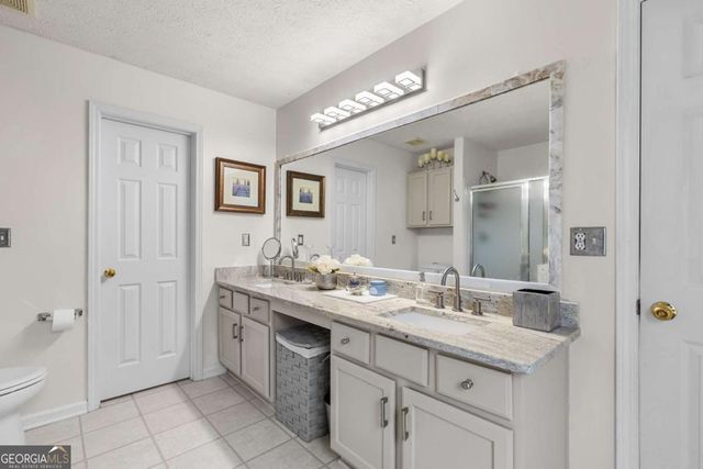 2505 Thorngate Drive, Acworth, GA 30101