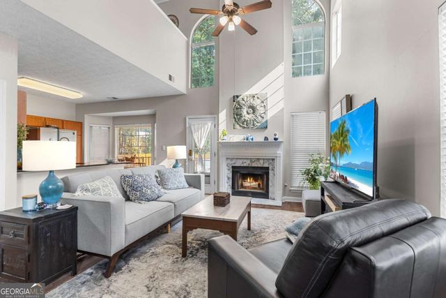 2505 Thorngate Drive, Acworth, GA 30101