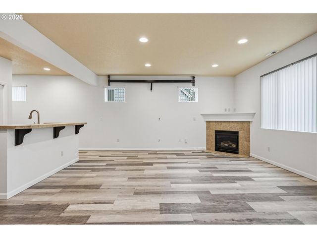 20881 Sw EDGEMONT St, Beaverton, OR 97003