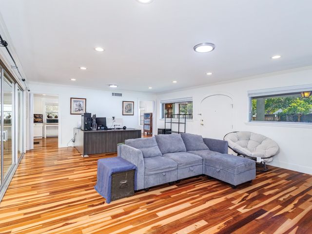 1909 8th Street, Brownwood, TX 76801