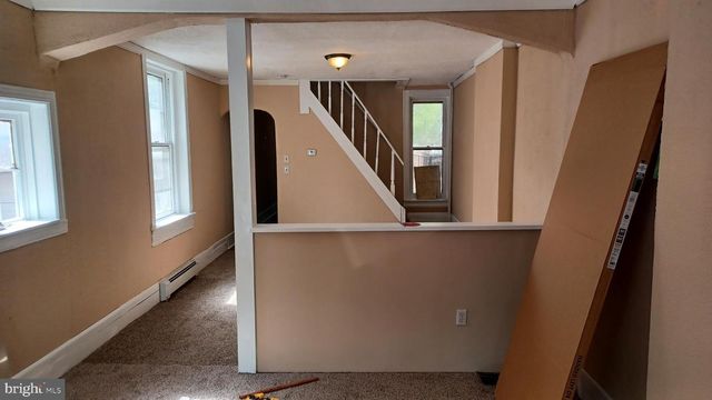 35 MECHANICS AVE, Trenton, NJ 08638