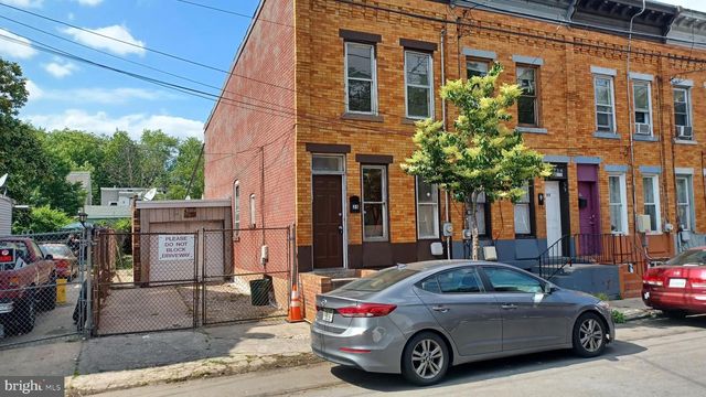 35 MECHANICS AVE, Trenton, NJ 08638