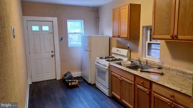 35 MECHANICS AVE, Trenton, NJ 08638