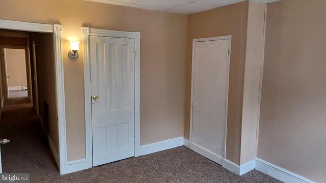 35 MECHANICS AVE, Trenton, NJ 08638