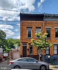 35 MECHANICS AVE, Trenton, NJ 08638