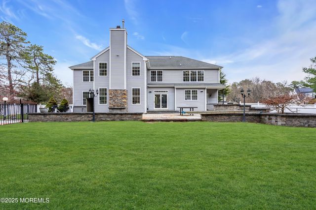 39 Cypress Lane, West Creek, NJ 08092